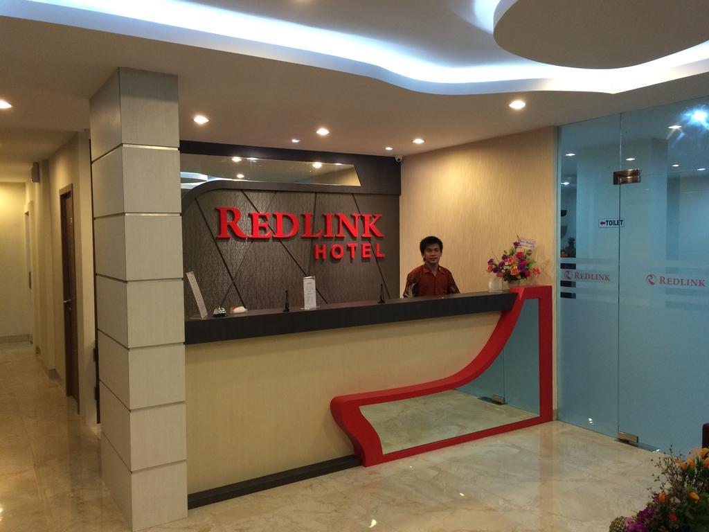 Redlink Hotel Batam Exterior foto